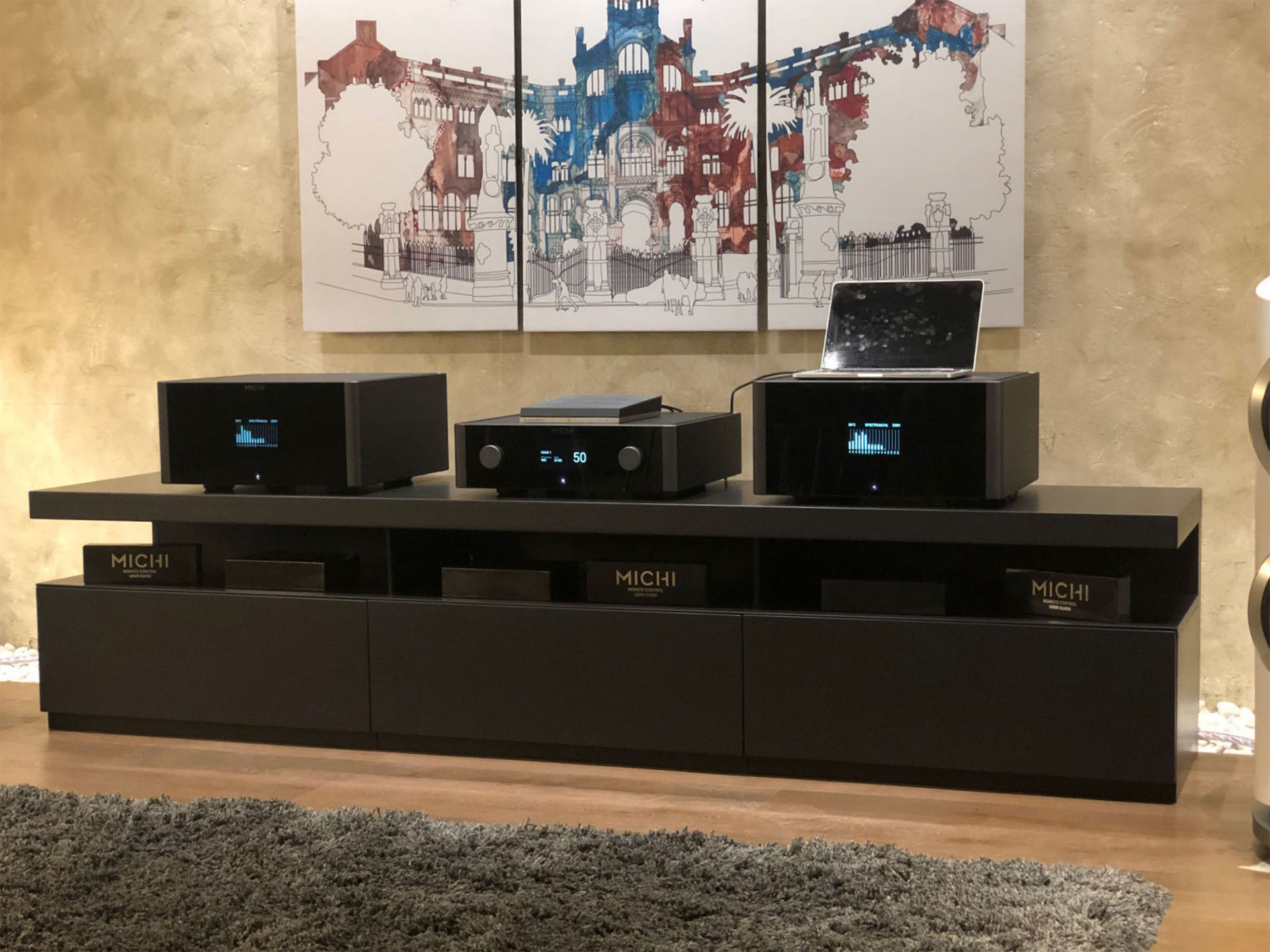 Michi, Audio High End con la firma Rotel