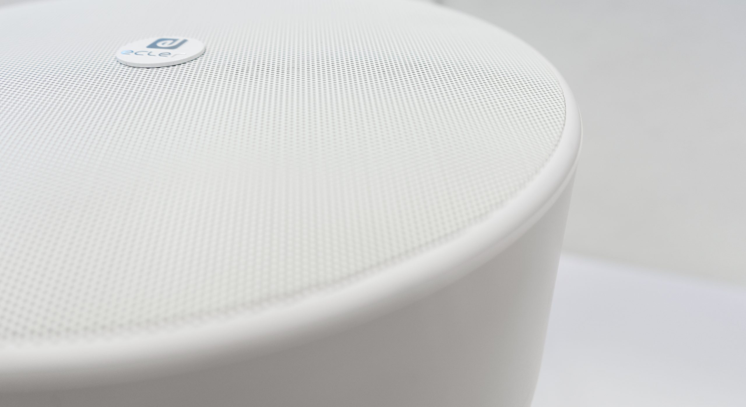 DROP6 de Ecler, altavoz colgante para aplicaciones comerciales
